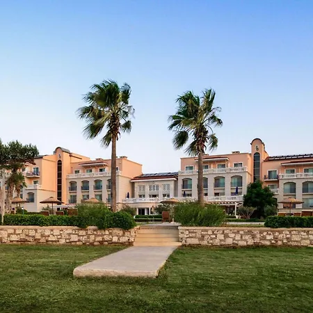 Dolce By Wyndham Cesme Alaçatı