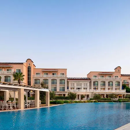 Dolce By Wyndham Cesme 4* Alaçatı