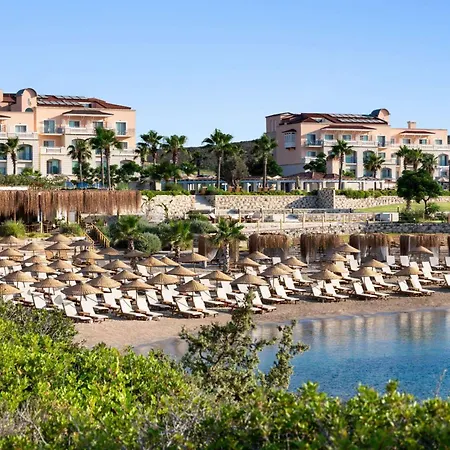 Dolce By Wyndham Cesme 4* Alaçatı